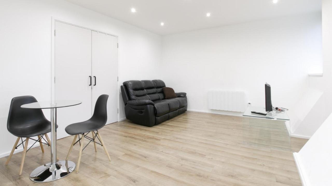 Modern 1 Bedroom Apartment Located In Central Leicester Kültér fotó